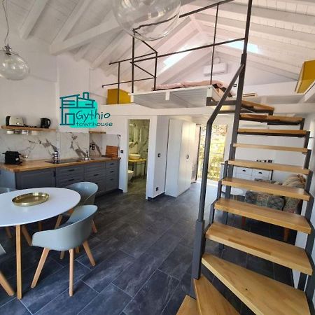 Gythio Townhouse Lägenhet Exteriör bild